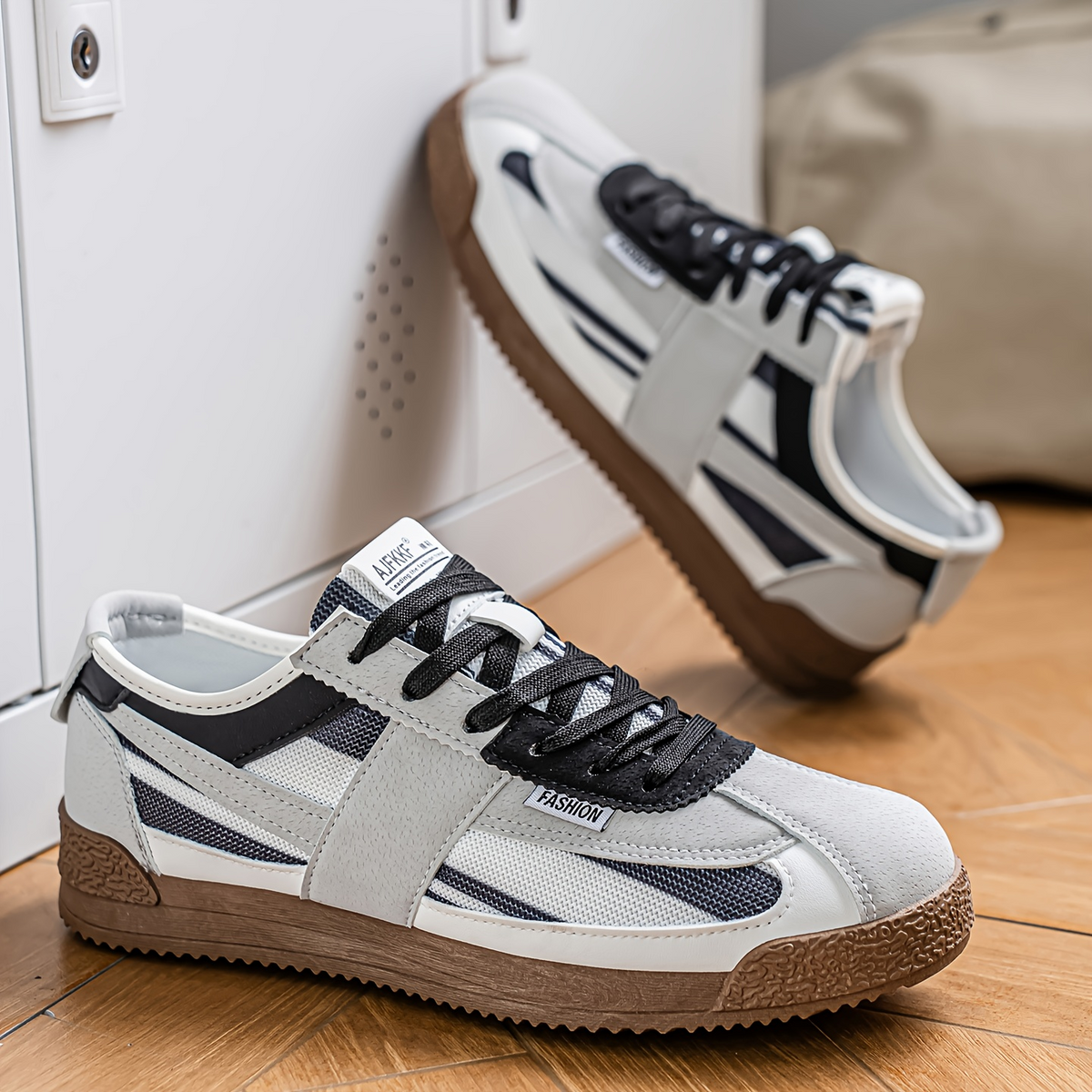 Hensen Retro Sneakers - all colourways