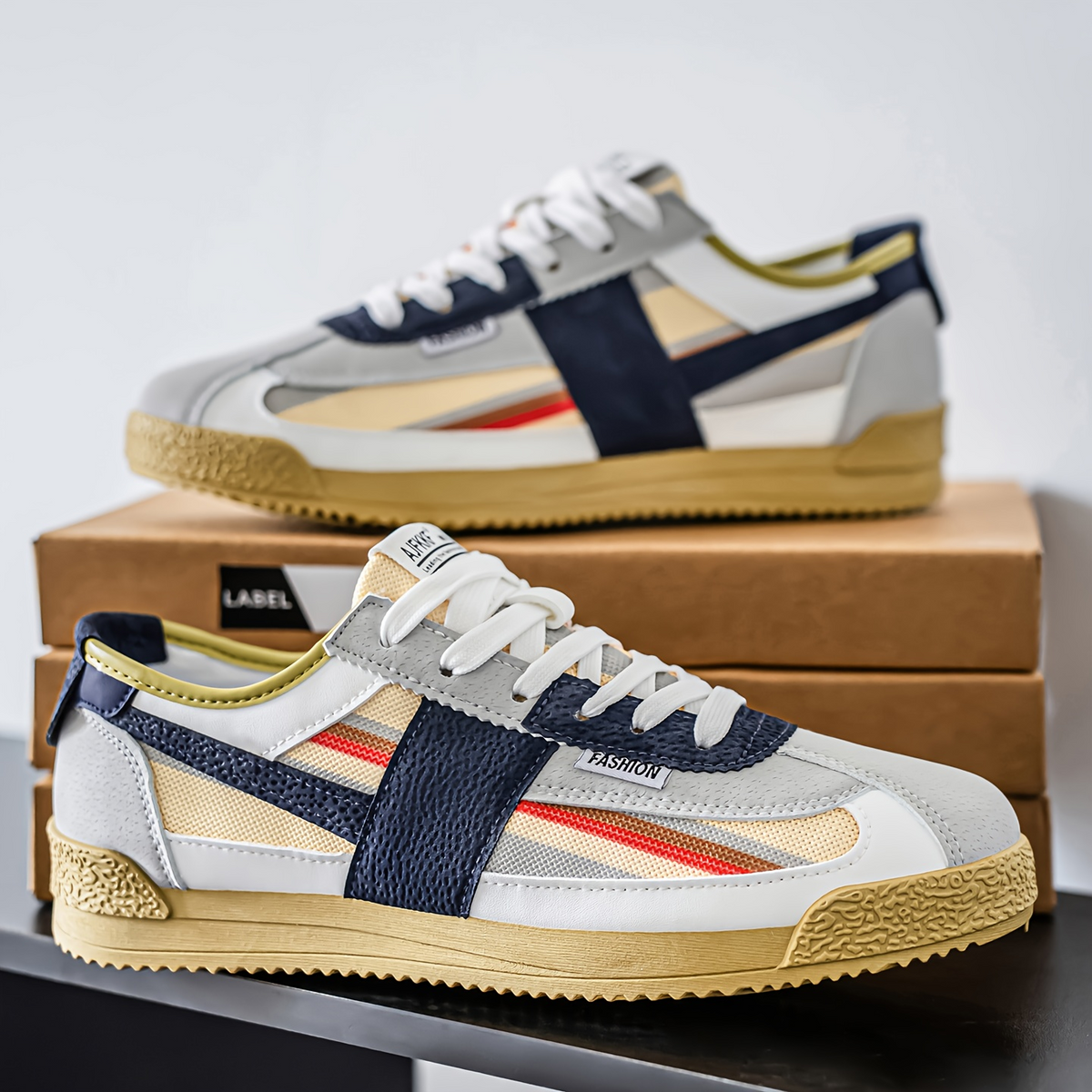 Hensen Retro Sneakers - White Black front view