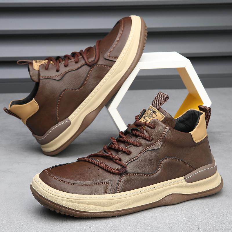 Alberti Leather Trainers - lace detail