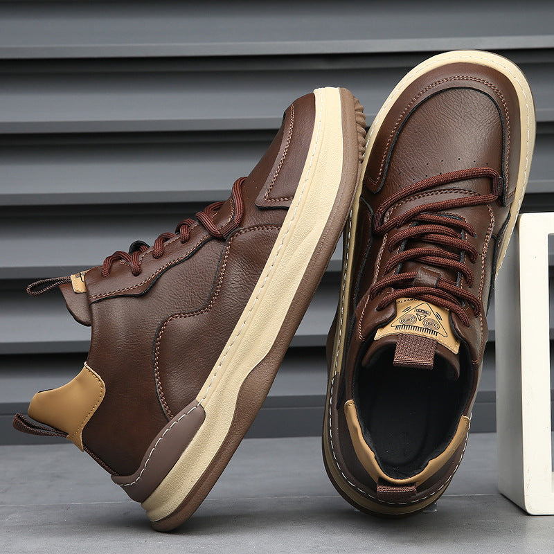 Alberti Leather Trainers - leather texture close-up
