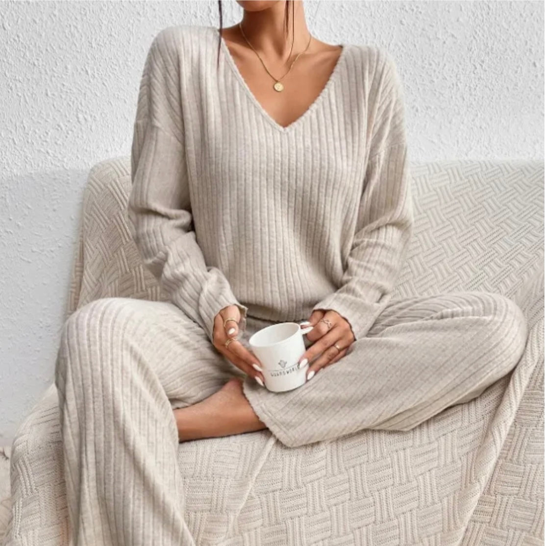 Evangeline Lounge Set - Beige front