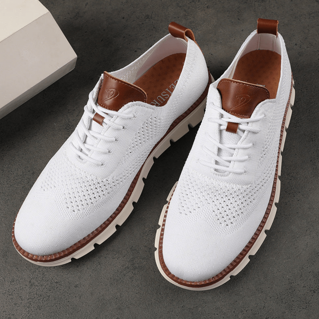 Maddox Retro Sneakers - White front