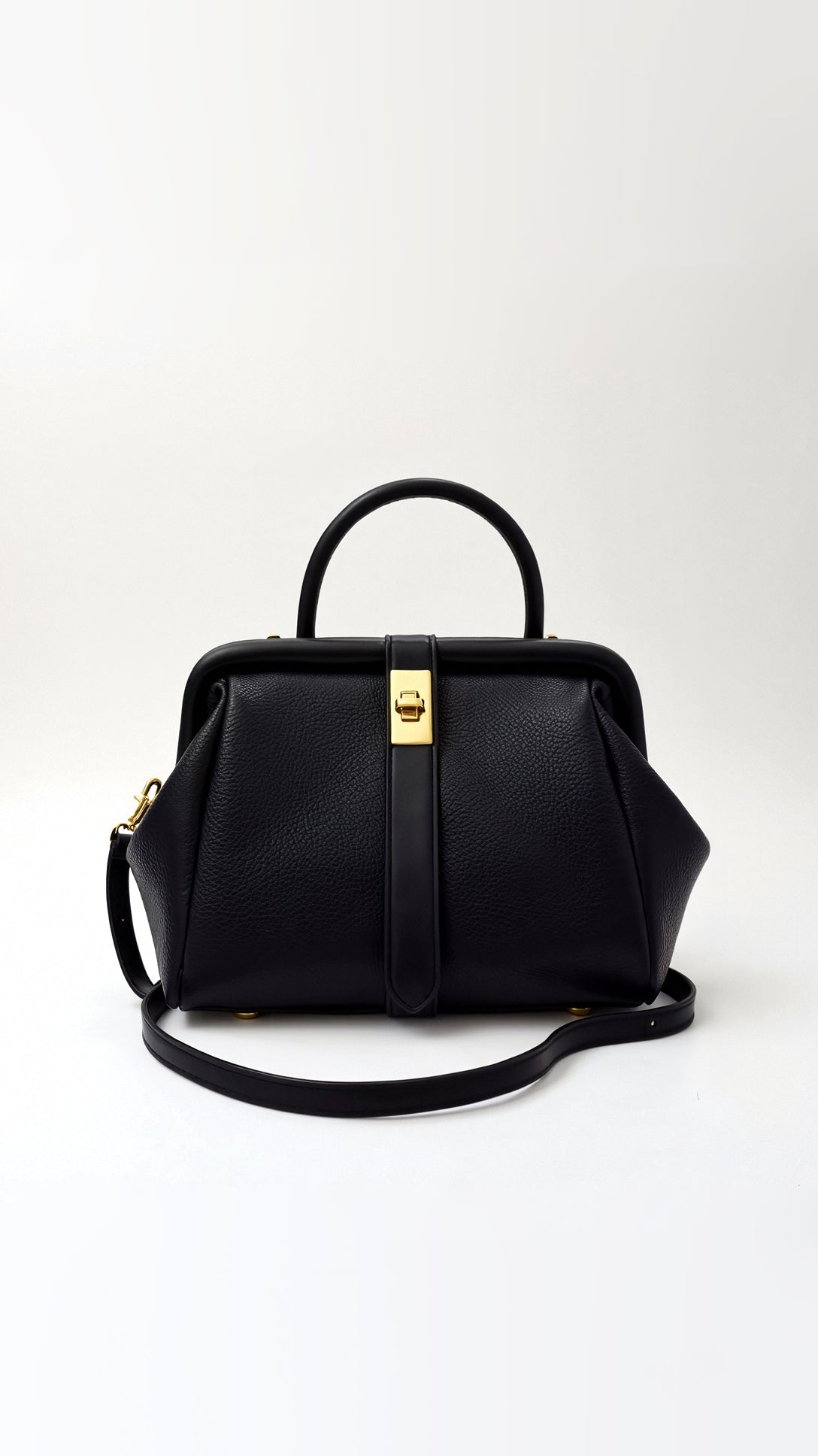 Bellamy Handbag - Black detail