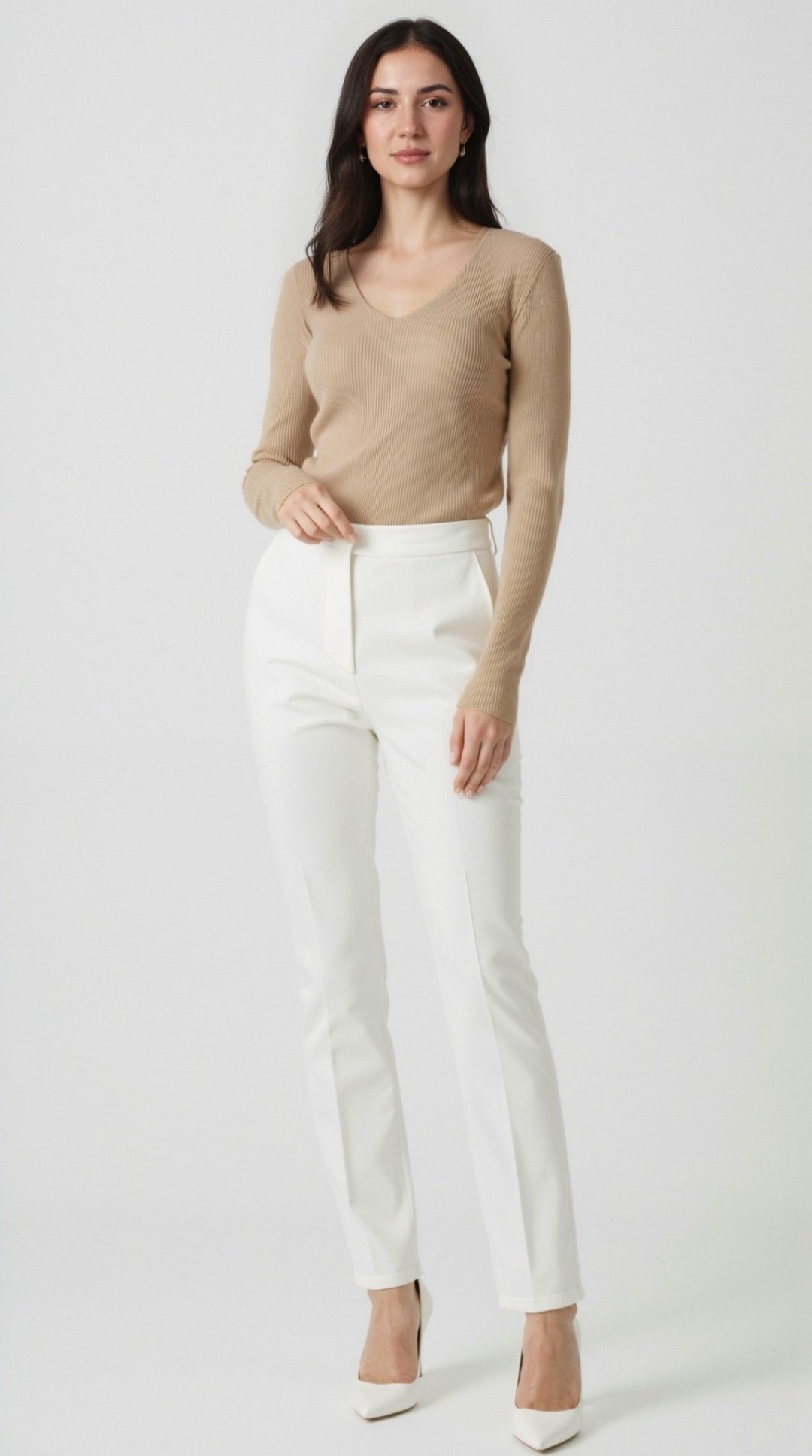 Aurora Ribbed V-Neck Sweater - Camel